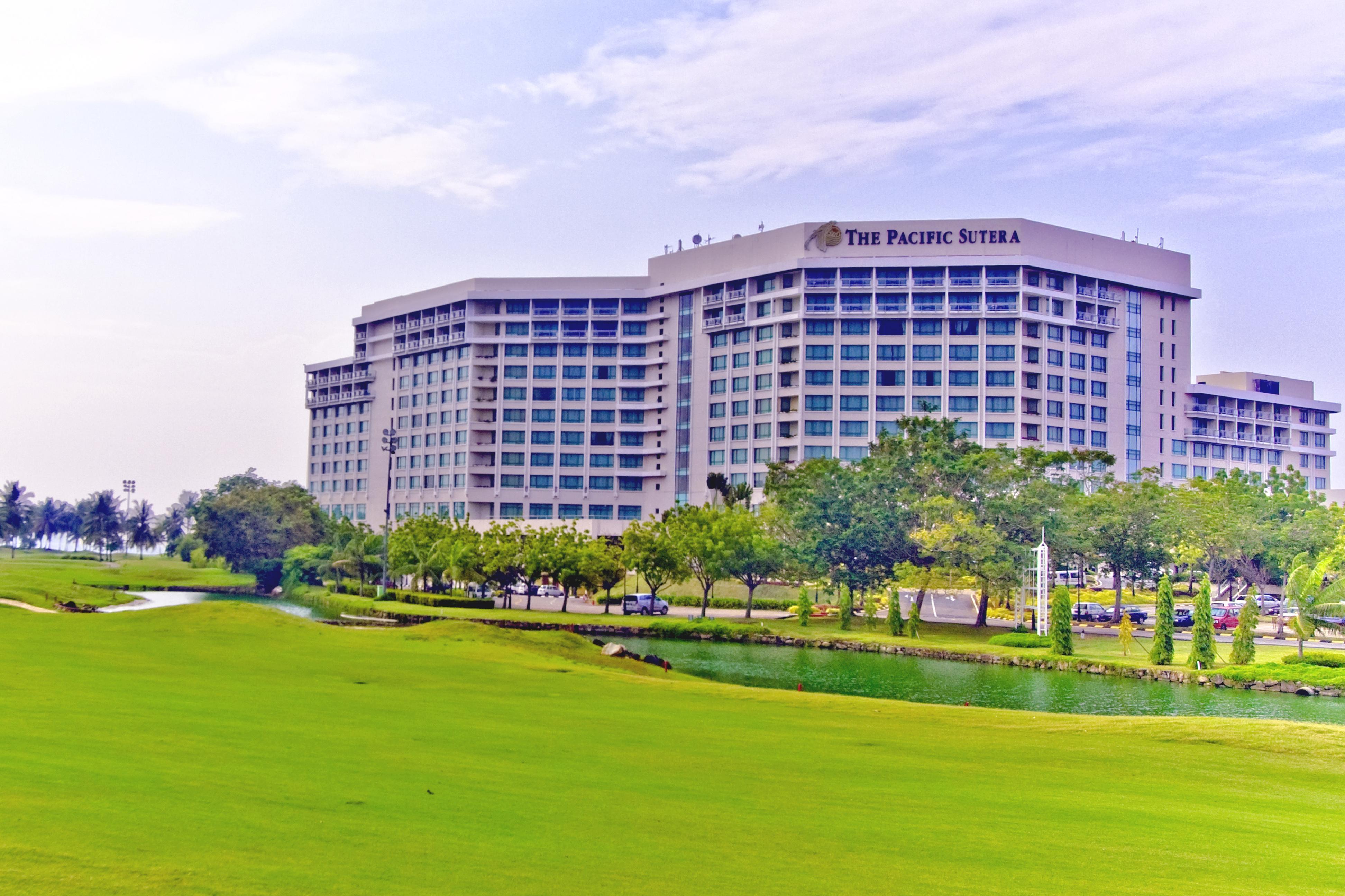 فندق ذا باسيفيك سوتيرا كوتا كينابالو المظهر الخارجي الصورة The Pacific Hotel