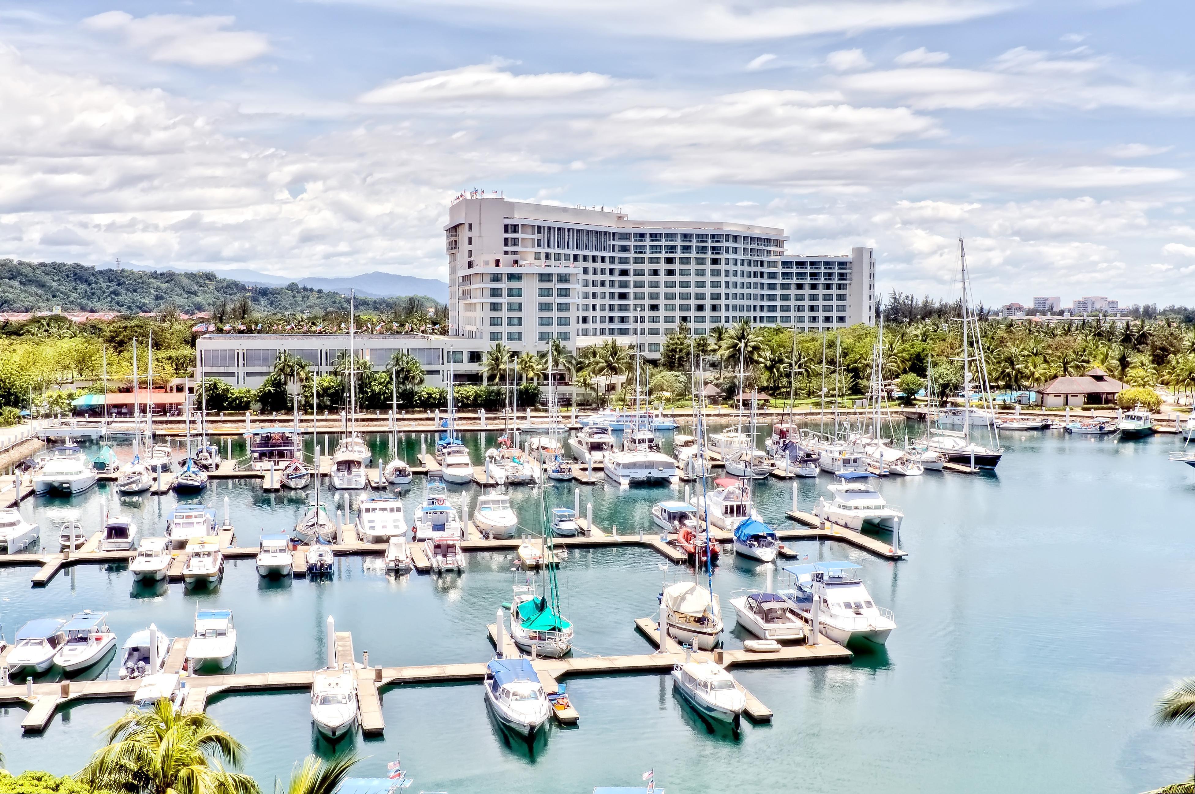 فندق ذا باسيفيك سوتيرا كوتا كينابالو المظهر الخارجي الصورة The Cairns Marina