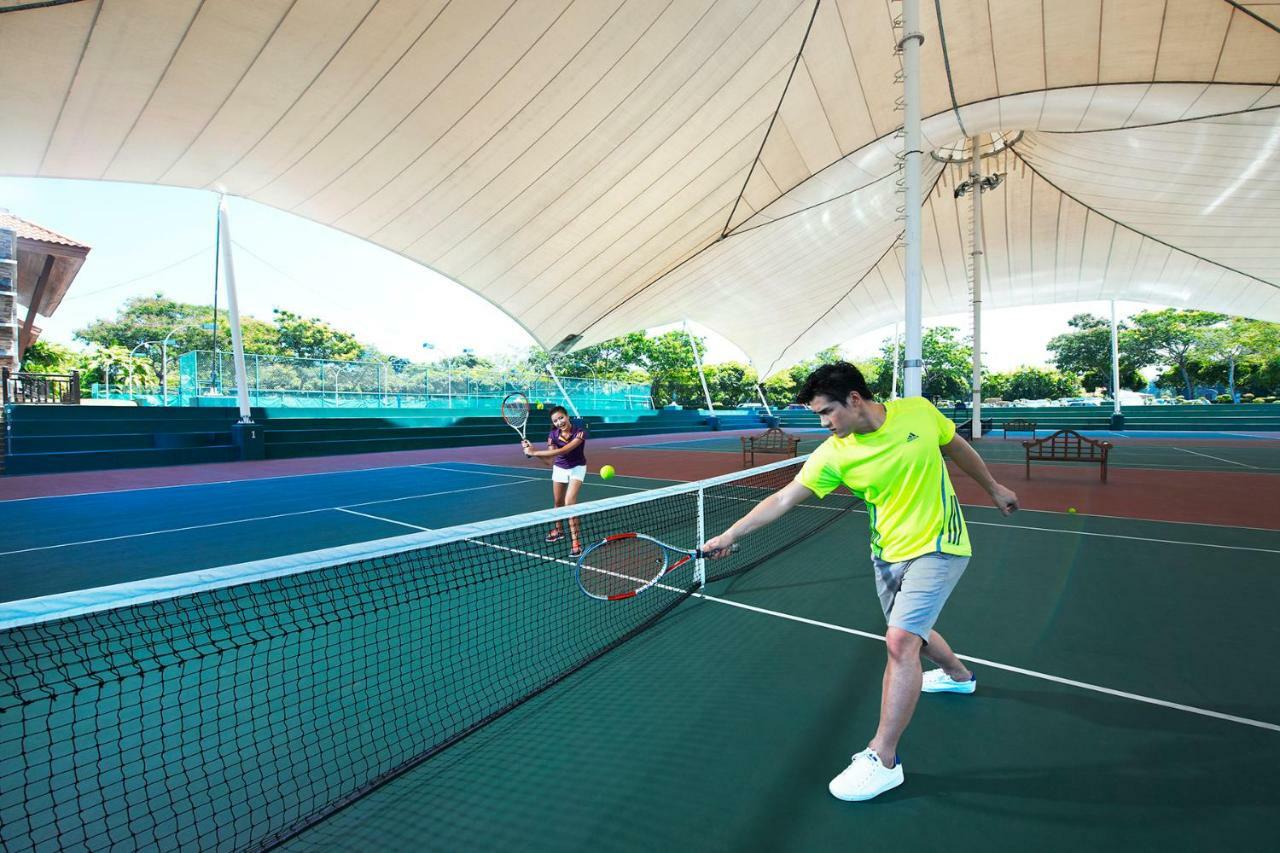 فندق ذا باسيفيك سوتيرا كوتا كينابالو المظهر الخارجي الصورة Tennis at the IMG Academy